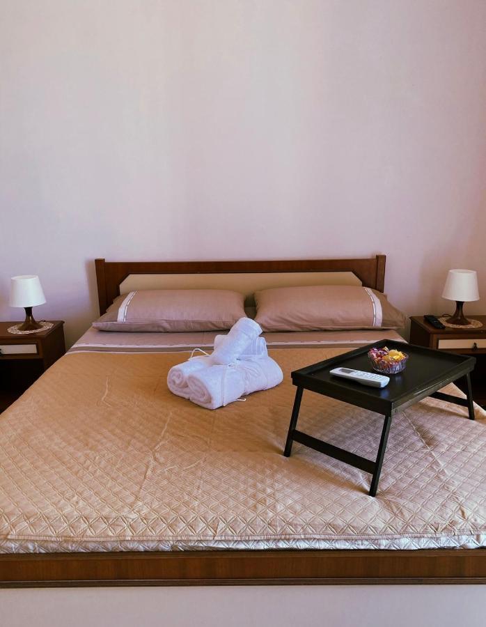 Bed and Breakfast Happy Days Террачина Екстер'єр фото