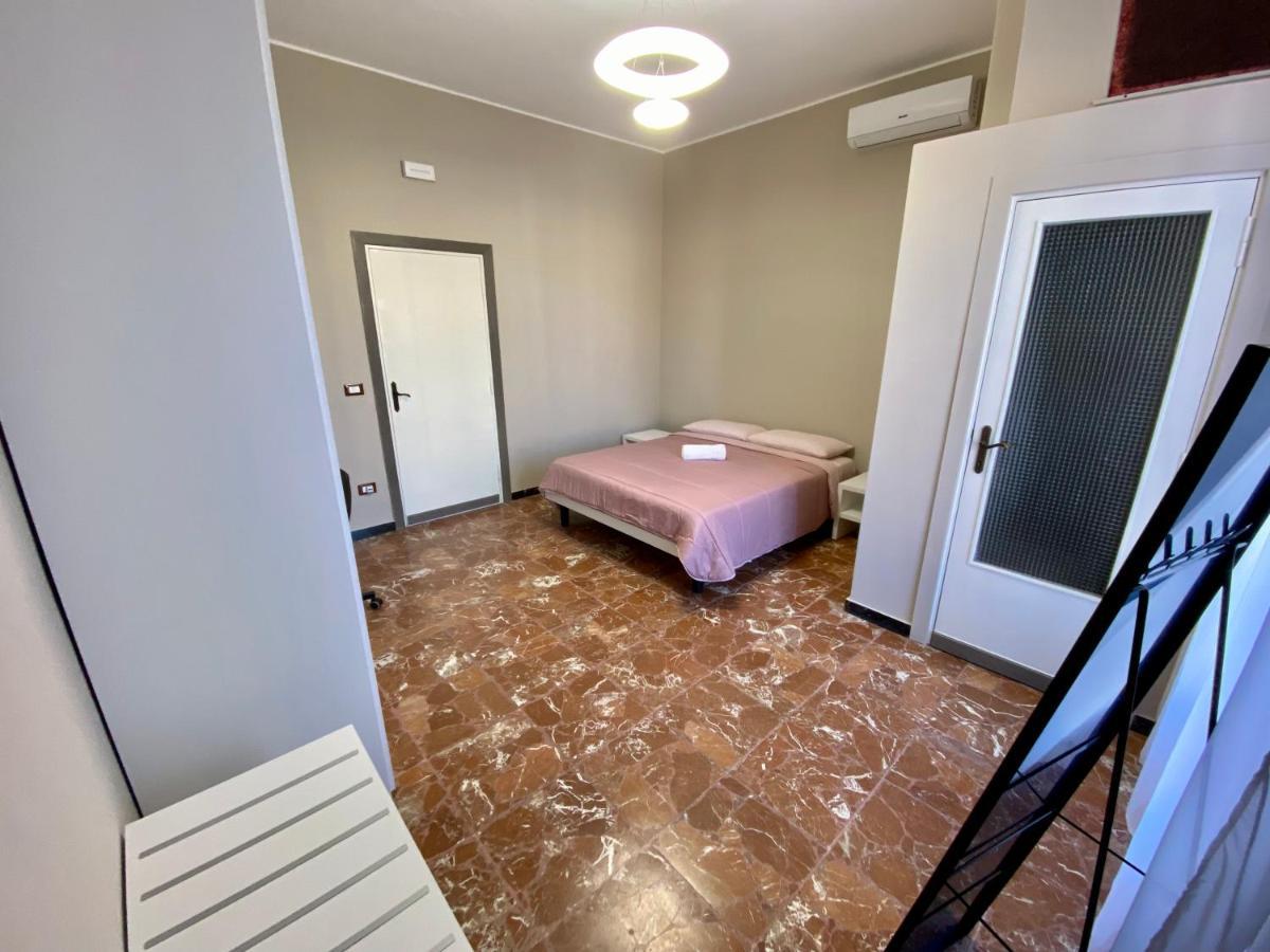 Bed and Breakfast Happy Days Террачина Екстер'єр фото